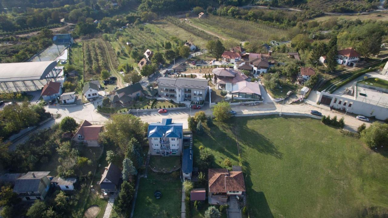 Simica Cose Διαμέρισμα Vrdnik Εξωτερικό φωτογραφία